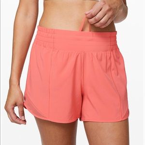 Hotty Hot Short Lululemon Size 4